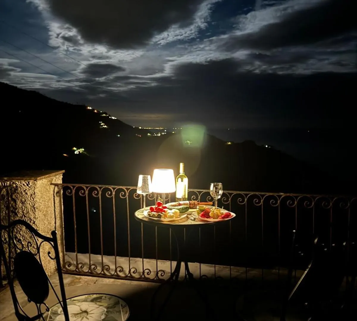Hotel La Quiete Accesa à Vernazza Maison d'hôtes